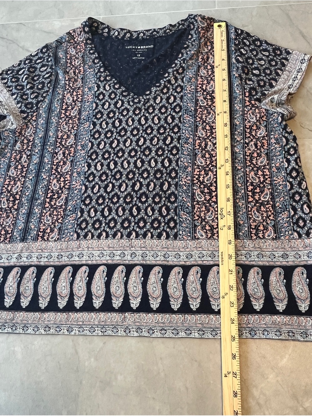 Lucky Brand Navy Paisley & Floral Short Sleeve top size 1X Cotton/ Modal casual - Picture 7 of 8
